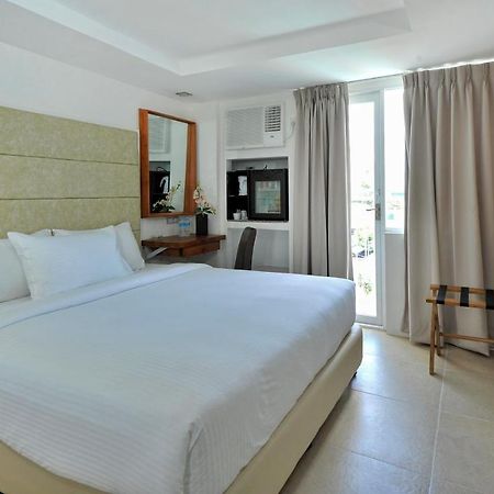 Wellcome Hotel Себу Экстерьер фото